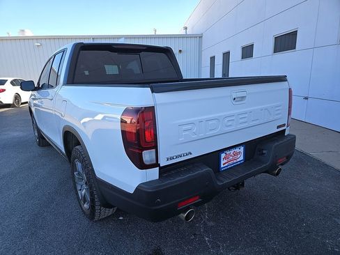 Used 2024 Honda Ridgeline TrailSport image 5