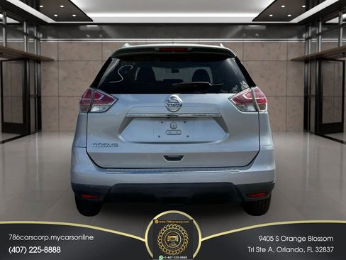 Used 2016 Nissan Rogue S w/ Appearance Package image 4