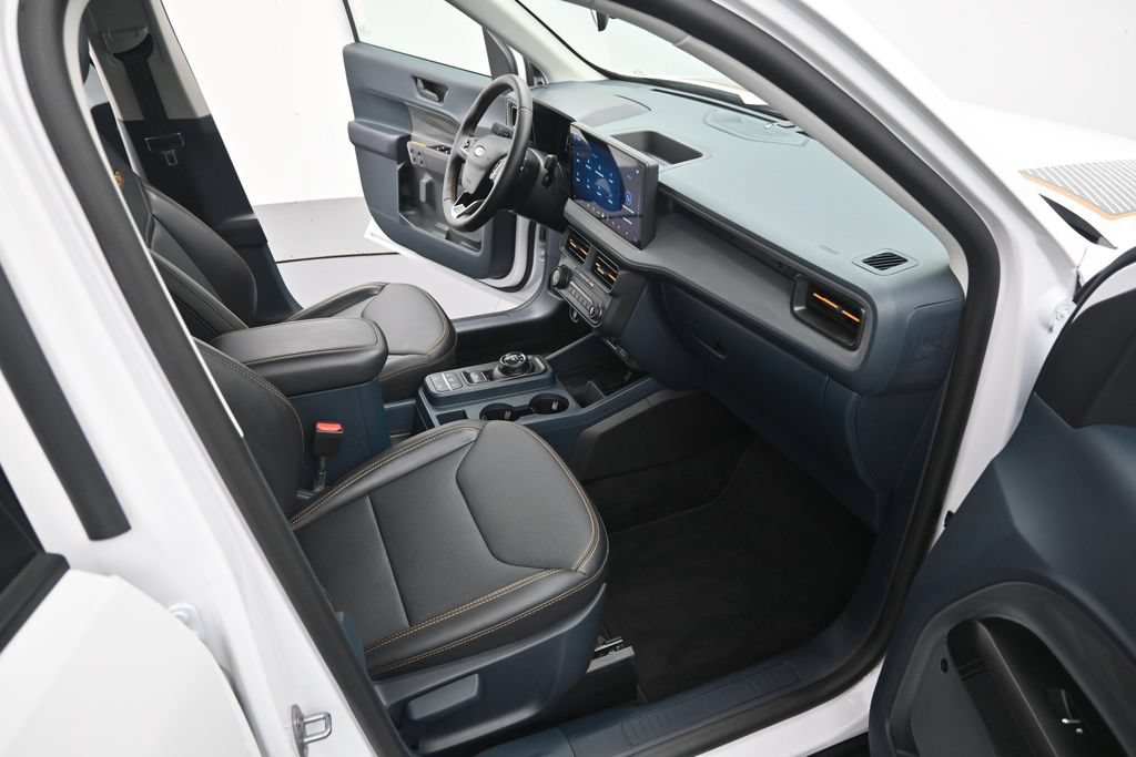 Used 2025 Ford Maverick Tremor AWD/4WD image 32