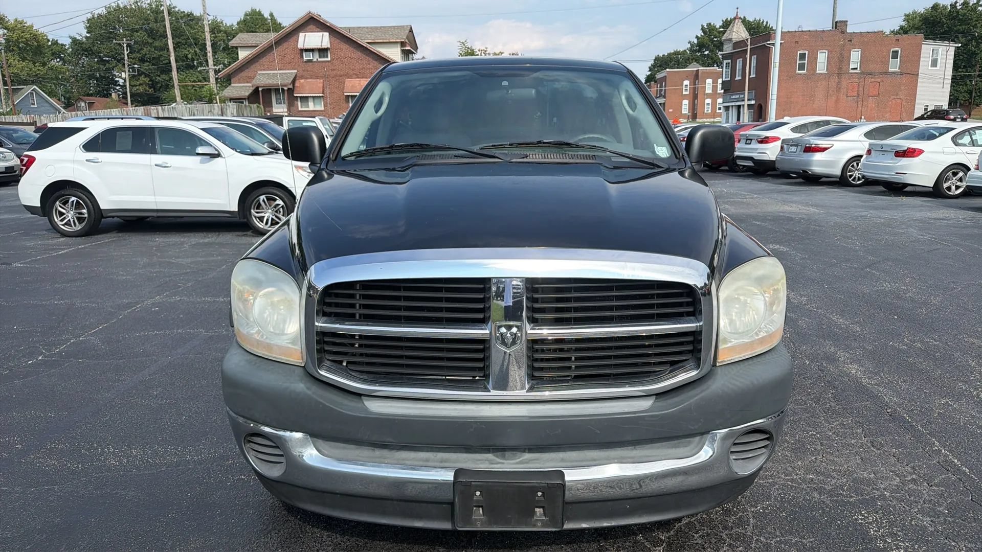 Used 2006 Dodge Ram 1500 Truck ST w/ SXT Group RWD image 2