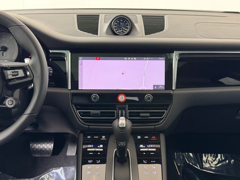 New 2026 Porsche Macan S image 28