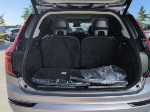 New 2026 Volvo XC90 B6 Ultra image 27