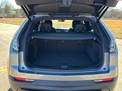 Used 2023 Cadillac XT4 Sport image 18