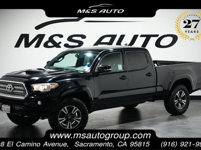 Used 2017 Toyota Tacoma TRD Sport w/ Premium & Technology Package
