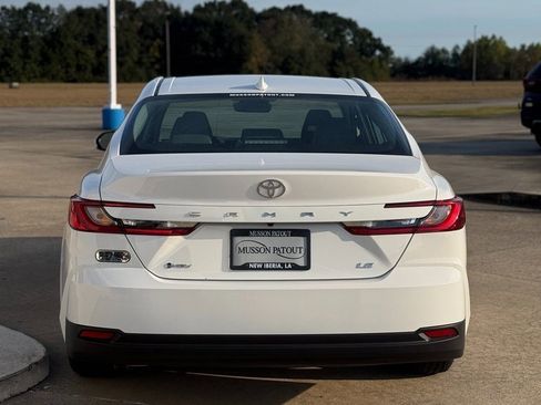 Used 2026 Toyota Camry LE w/ Convenience Package image 7