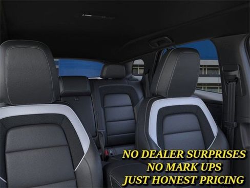 New 2025 Chevrolet Blazer EV LT image 24