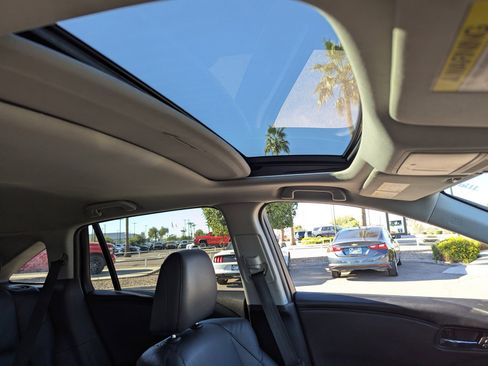 Used 2018 Acura RDX AWD w/ Advance Package image 12