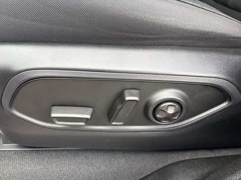 Used 2023 Jeep Grand Cherokee L Laredo w/ Luxury Tech Group I image 23