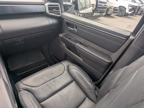 Used 2024 Toyota Sequoia Platinum image 19