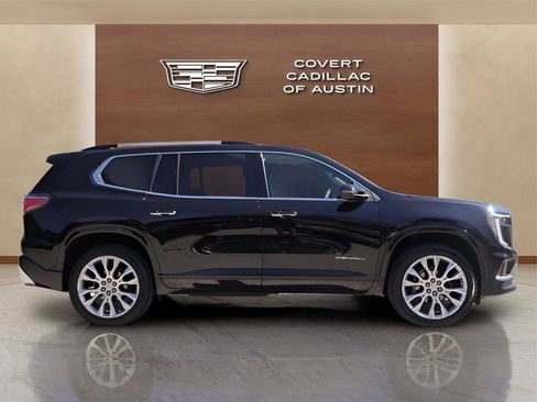 Used 2024 GMC Acadia Denali w/ Super Cruise Package image 5