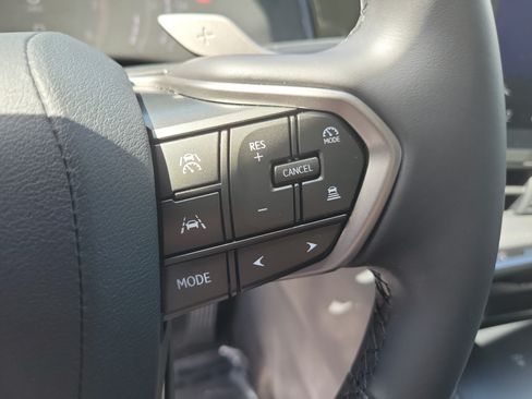 Used 2025 Lexus NX 250 FWD w/ Accessory Package (K3) image 28