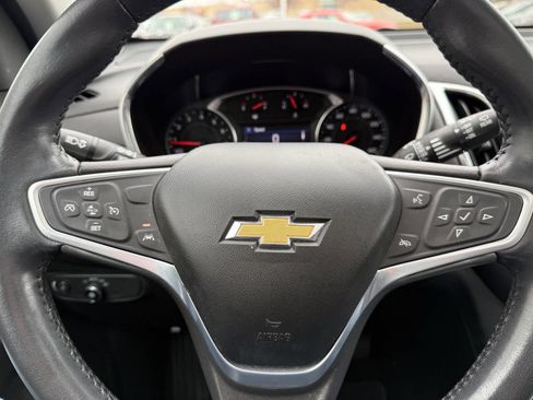 Used 2022 Chevrolet Equinox LT image 22