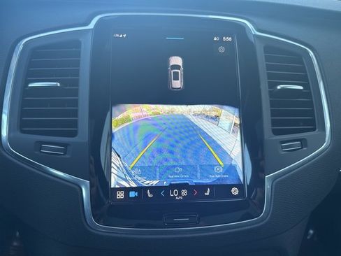 Certified 2025 Volvo XC90 B5 Core image 24