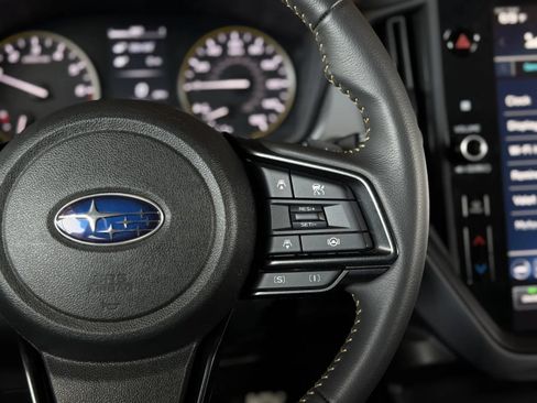 Used 2024 Subaru Crosstrek 2.5i Limited AWD/4WD image 24