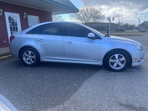 Used 2012 Chevrolet Cruze LT w/ RS Package image 7