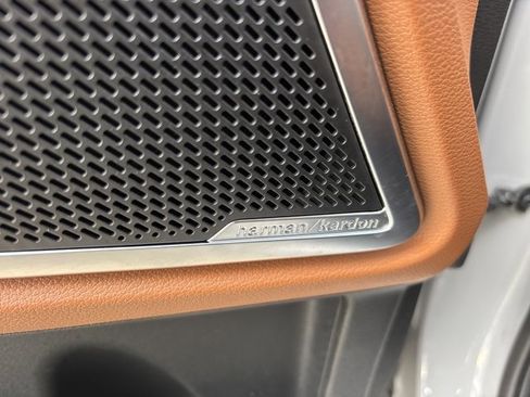 Used 2025 Kia Telluride SX Prestige X-Line image 26