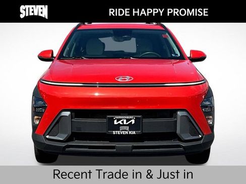 Used 2024 Hyundai Kona SEL w/ Convenience Package AWD/4WD image 2