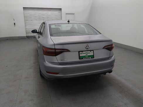 Used 2019 Volkswagen Jetta SE w/ Cold Weather Package FWD image 5