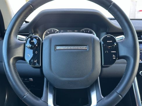 Used 2020 Land Rover Discovery Sport S image 24