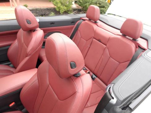 Used 2023 BMW 430i Convertible w/ M Sport Package image 15