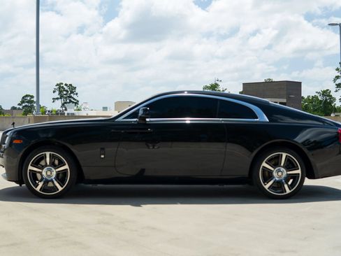 Used 2016 Rolls-Royce Wraith RWD image 5