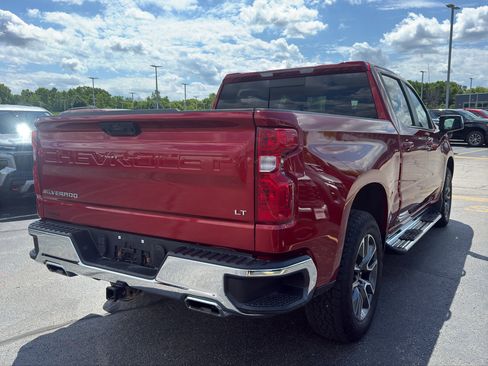 Used 2023 Chevrolet Silverado 1500 LT AWD/4WD image 4