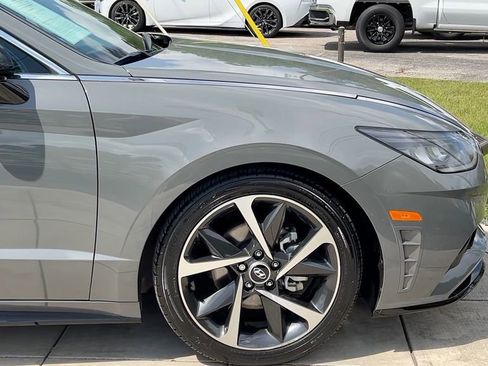 Used 2023 Hyundai Sonata SEL Plus image 12