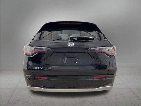 New 2026 Honda HR-V EX-L image 4