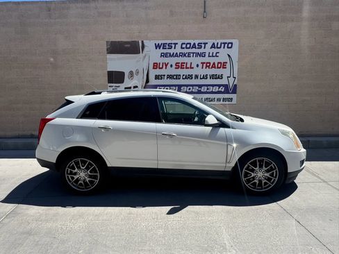 Used 2015 Cadillac SRX Premium w/ Driver Assist Package AWD/4WD image 2