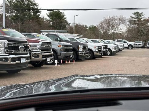 Used 2022 Mercedes-Benz SL 63 AMG 4MATIC w/ AMG Aerodynamic Package image 32