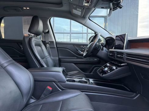 Used 2021 Lincoln Corsair Reserve w/ Equipment Group 201A image 12