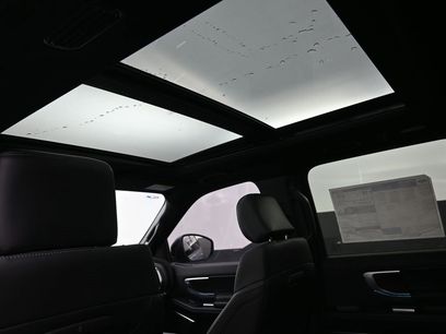 New 2025 Ford Expedition Platinum w/ Stealth Appearance Package