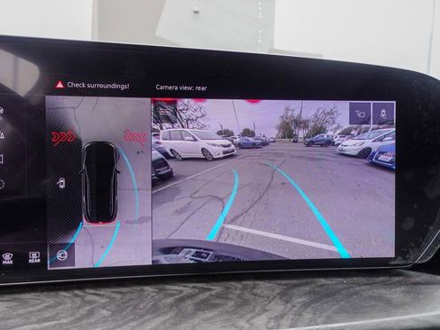 Used 2025 Audi Q5 Premium Plus w/ Premium Plus image 40