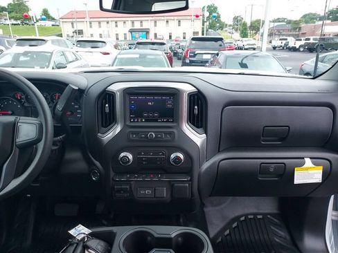 New 2026 GMC Sierra 2500 Pro w/ 1SA Pro Safety Plus Package AWD/4WD image 10