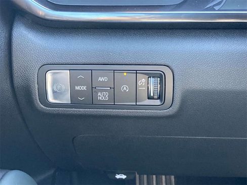 New 2026 GMC Terrain AT4 w/ Convenience Package III image 25