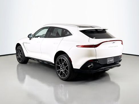 Used 2021 Aston Martin DBX image 5