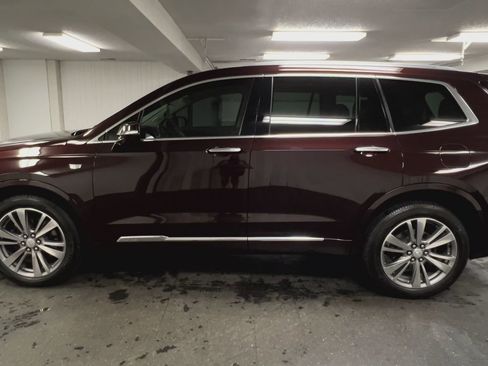 Used 2021 Cadillac XT6 Premium Luxury image 41