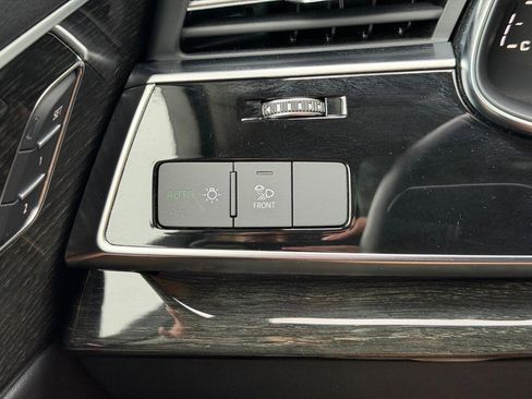 Used 2023 Audi Q7 3.0T Premium Plus AWD/4WD image 18