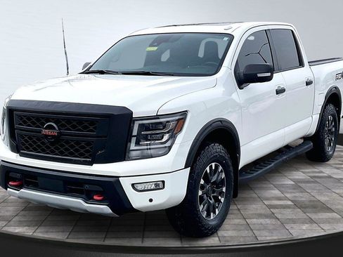 Certified 2021 Nissan Titan PRO-4X w/ Pro-4x Convenience Package image 12