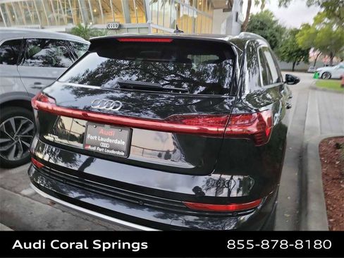 Used 2019 Audi e-tron Premium Plus image 15