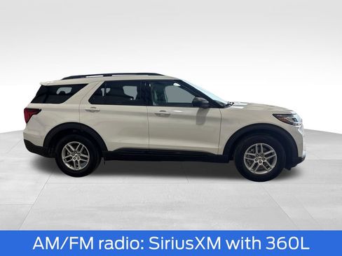 New 2026 Ford Explorer Active w/ Active Comfort Package RWD image 8