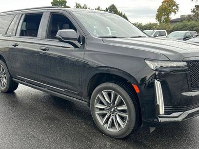 Used 2022 Cadillac Escalade ESV Sport Platinum w/ Heavy-Duty Trailer Package