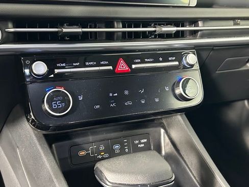 Used 2025 Hyundai Tucson SEL AWD/4WD image 23