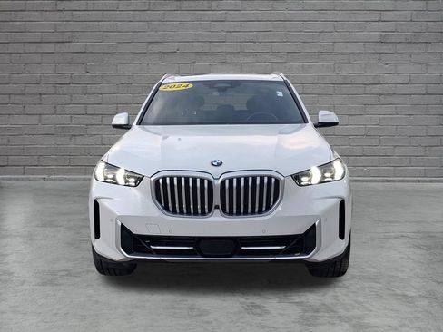 Used 2024 BMW X5 sDrive40i RWD image 2