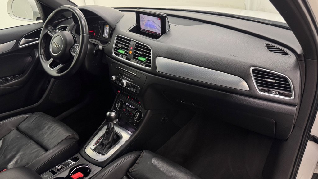 Used 2018 Audi Q3 2.0T Premium w/ Convenience Package FWD image 27