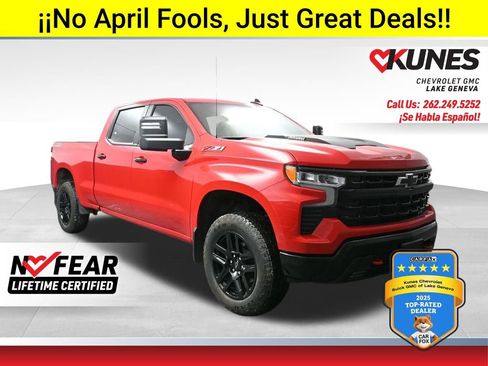 Used 2024 Chevrolet Silverado 1500 LT Trail Boss w/ Convenience Package II AWD/4WD image 1