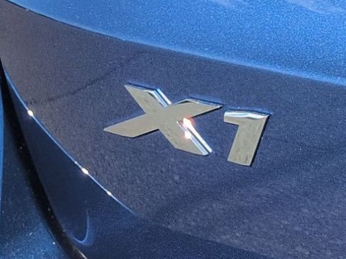 Used 2023 BMW X1 xDrive28i image 11
