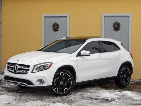 Used 2019 Mercedes-Benz GLA 250 GLA 250 4dr SUV w/ Convenience Package image 9