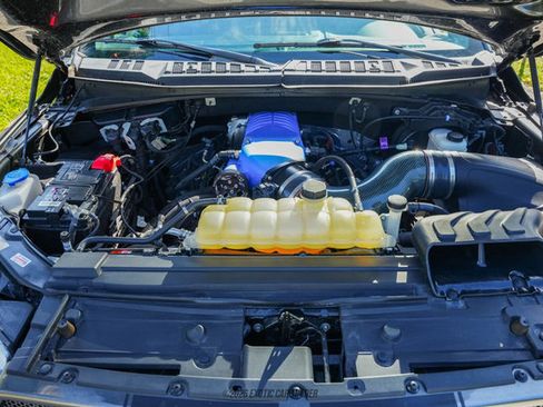 Used 2019 Ford F150 Lariat w/ Equipment Group 502A Luxury image 15