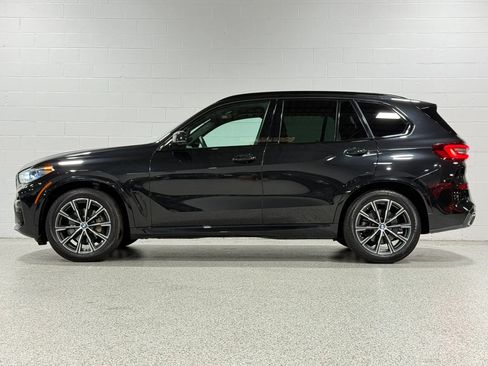 Used 2022 BMW X5 xDrive40i w/ M Sport Package AWD/4WD image 9